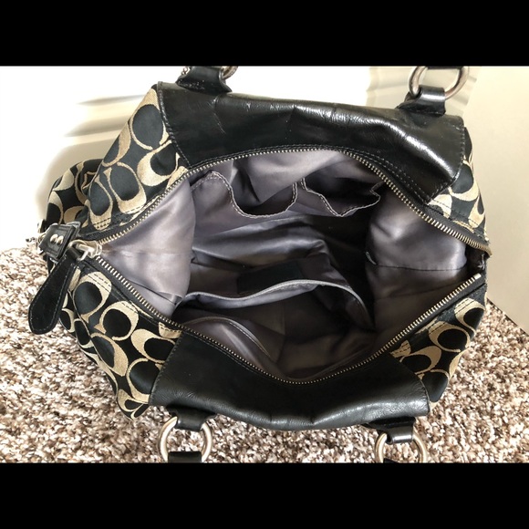 Coach satchel/ shoulder bag - Picture 2 of 4